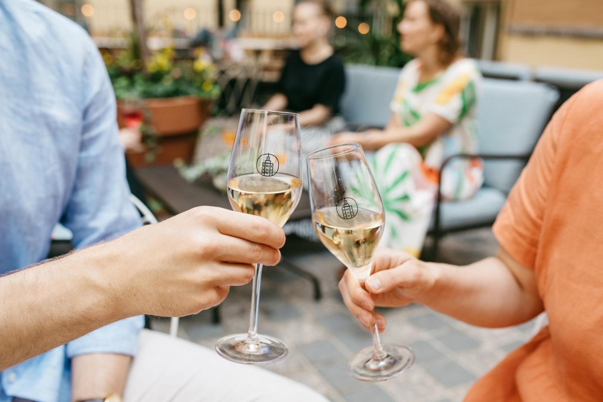 Solo Sokos Hotel Torni Гельсінкі Екстер'єр фото Champagne